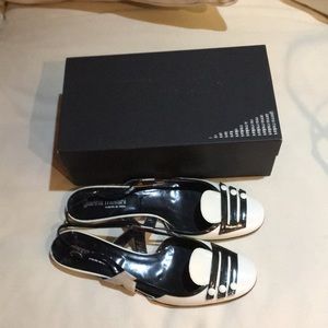 Gianna Meliani black/white sandals